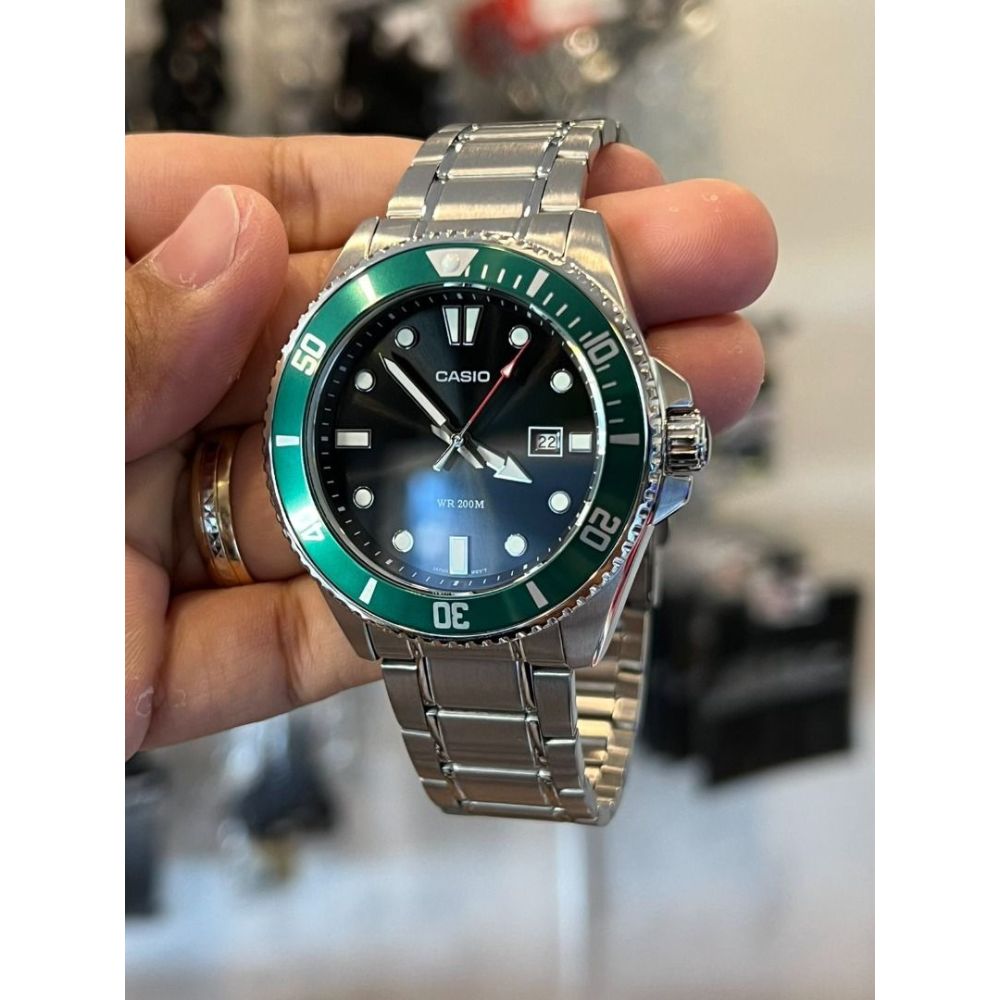 WW2880 Casio Standard Duro Date Chain Watch MDV-107D-3AVDF