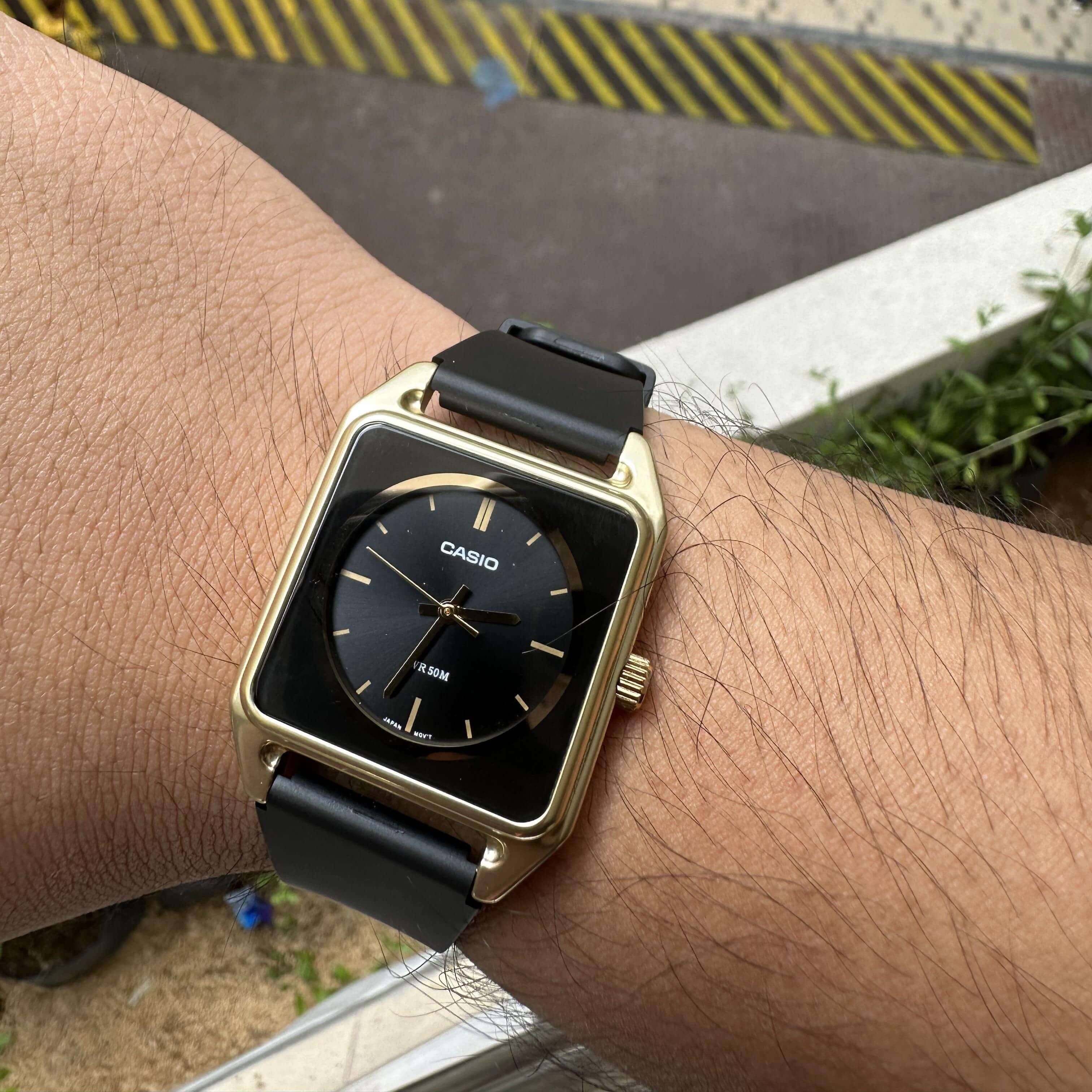 WW2981 Casio Standard Resin Belt Watch MTP-B170-1EVDF