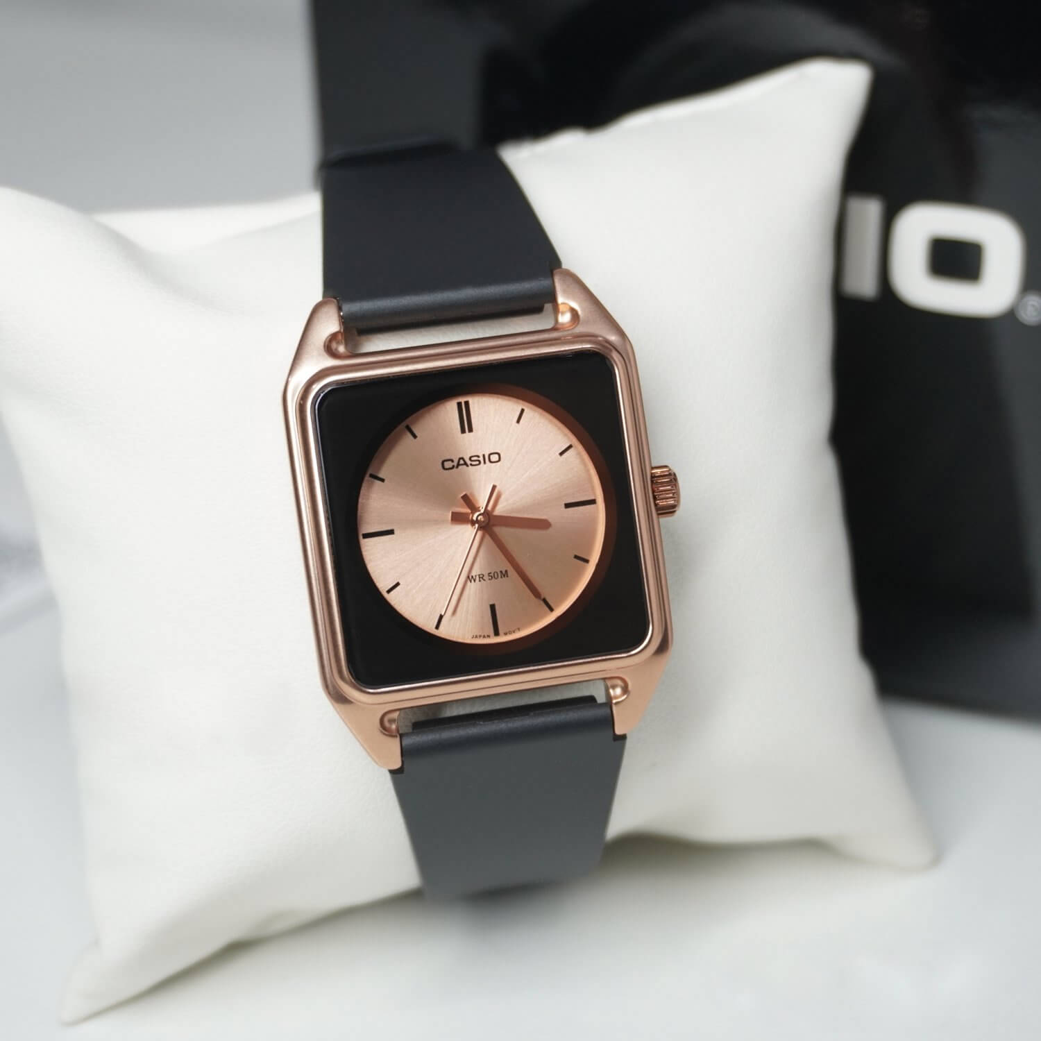 WW2983 Casio Standard Resin Belt Watch MTP-B170-5EVDF