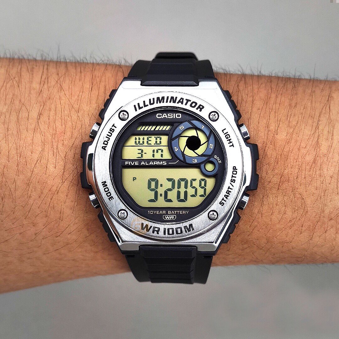 Casio MWD-100H-9AVDF Watch