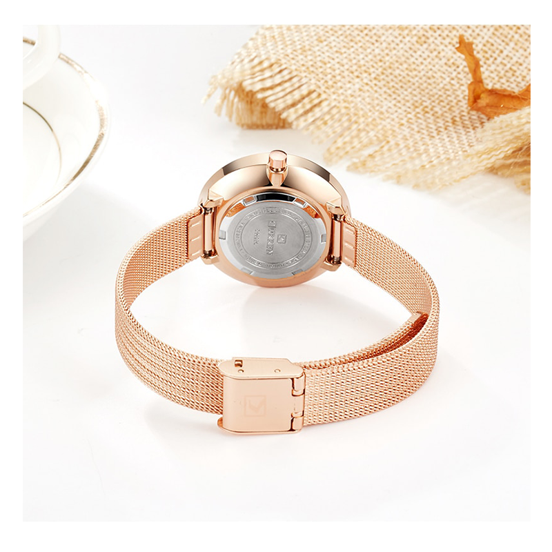 WW0201 Curren Ladies Mesh Chain Watch