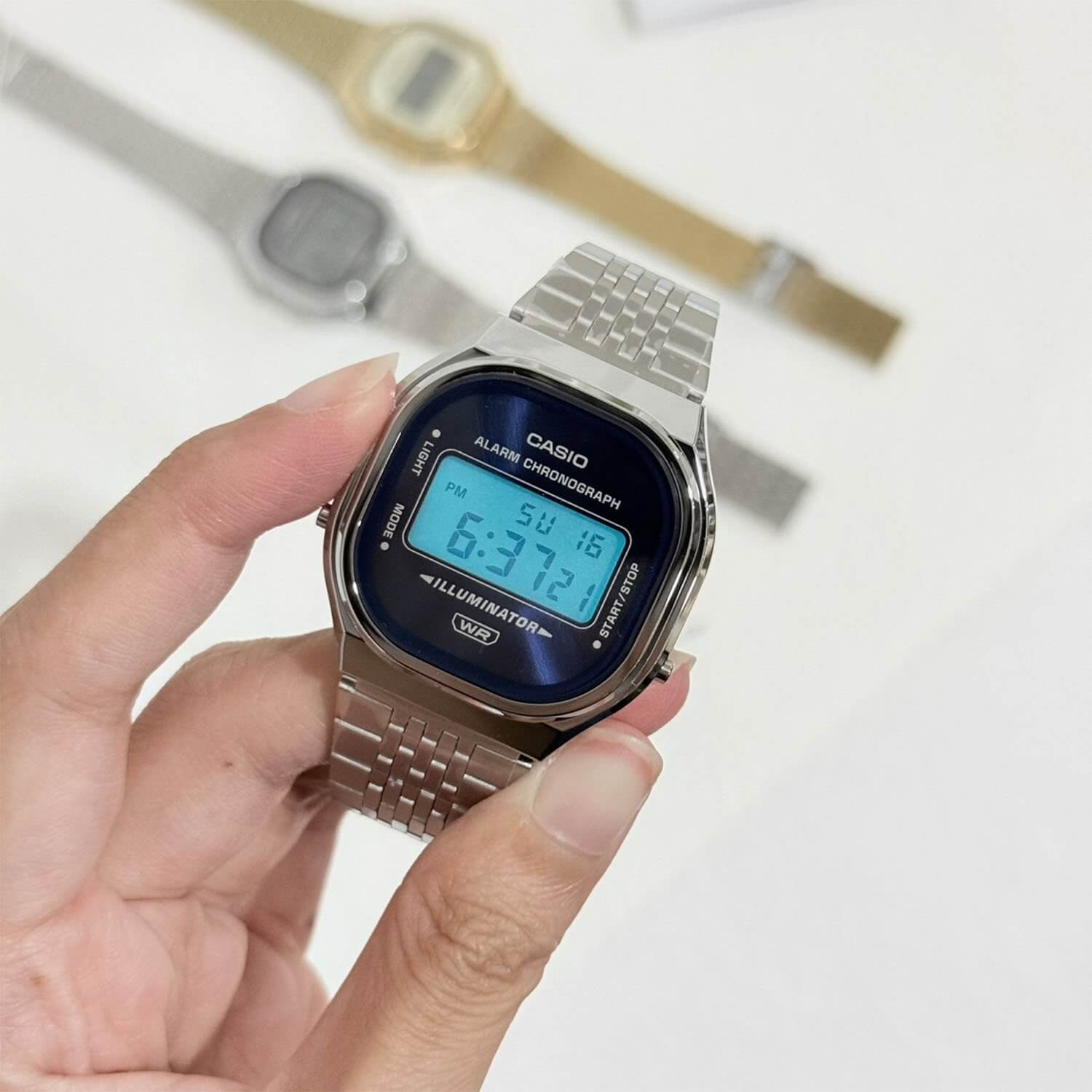 WW3225 Casio Vintage Illuminator Digital Chain Watch A140WE-2ADF