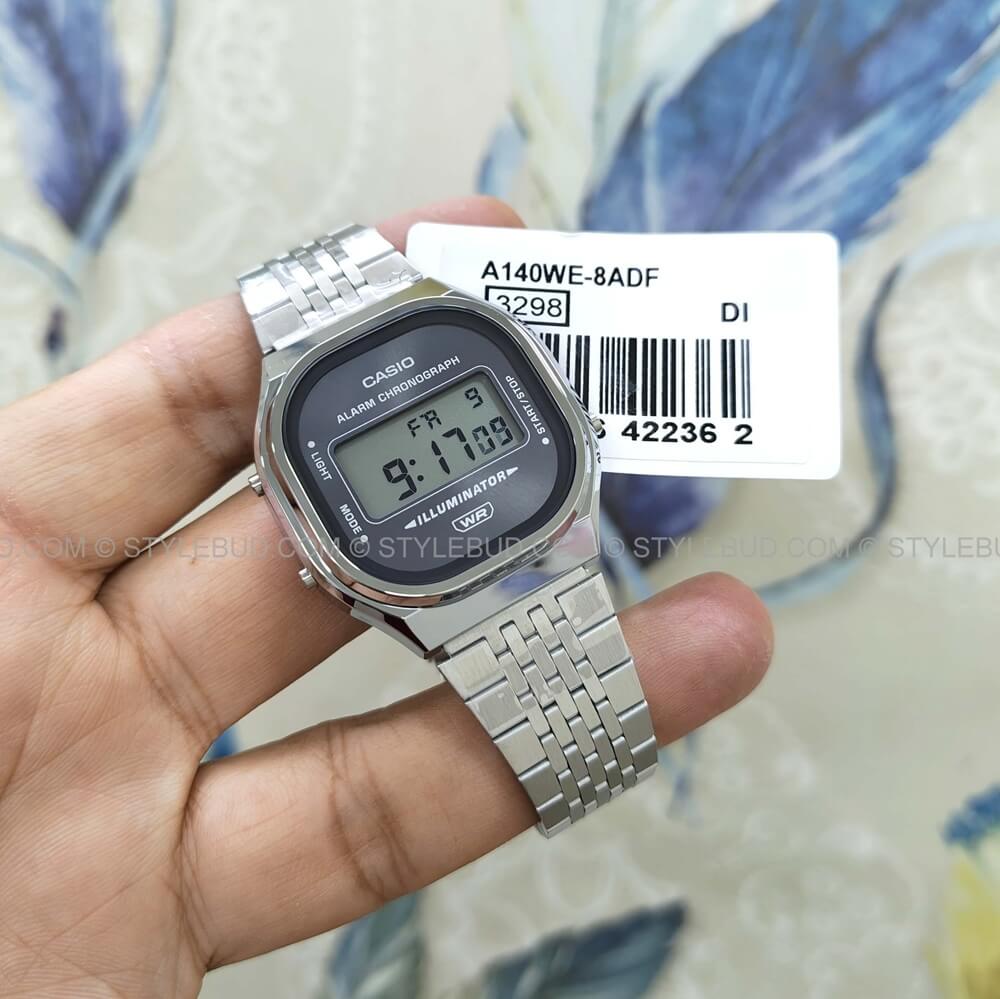 WW3226 Casio Vintage Illuminator Digital Chain Watch A140WE-8ADF