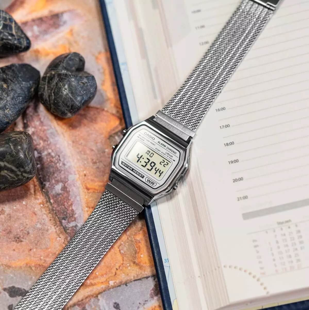 WW3209 Casio Vintage Digital Mesh Chain Watch A158WEM-7DF