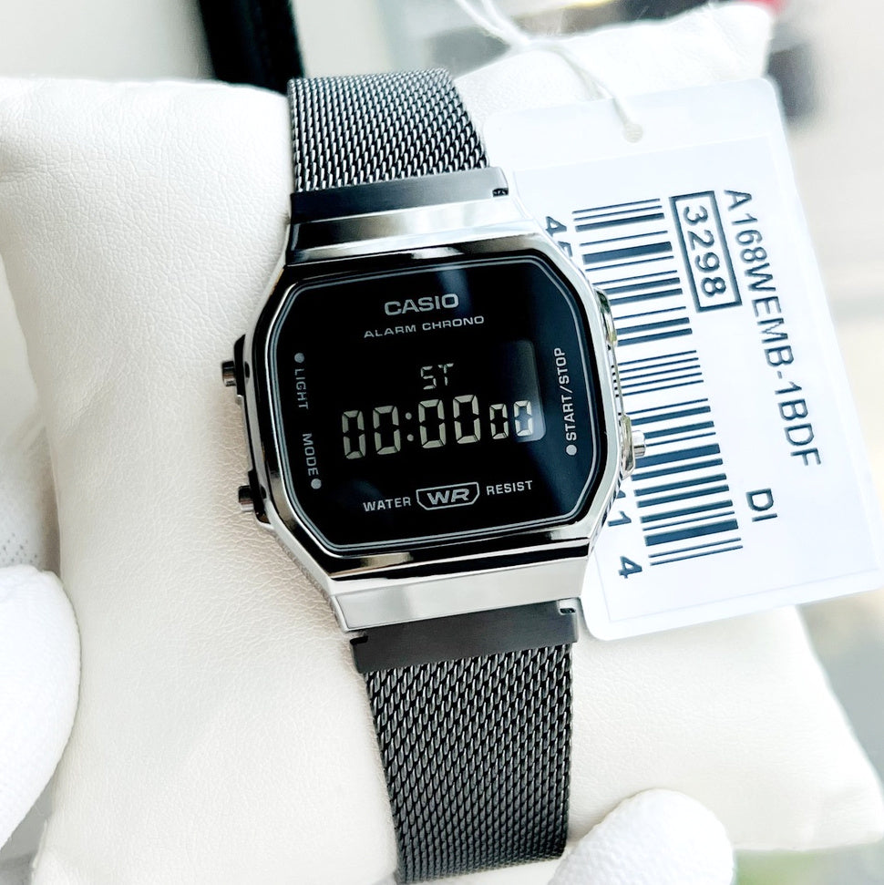 WW1888 Casio Vintage Illuminator Digital Mesh Chain Watch A168WEMB-1BDF