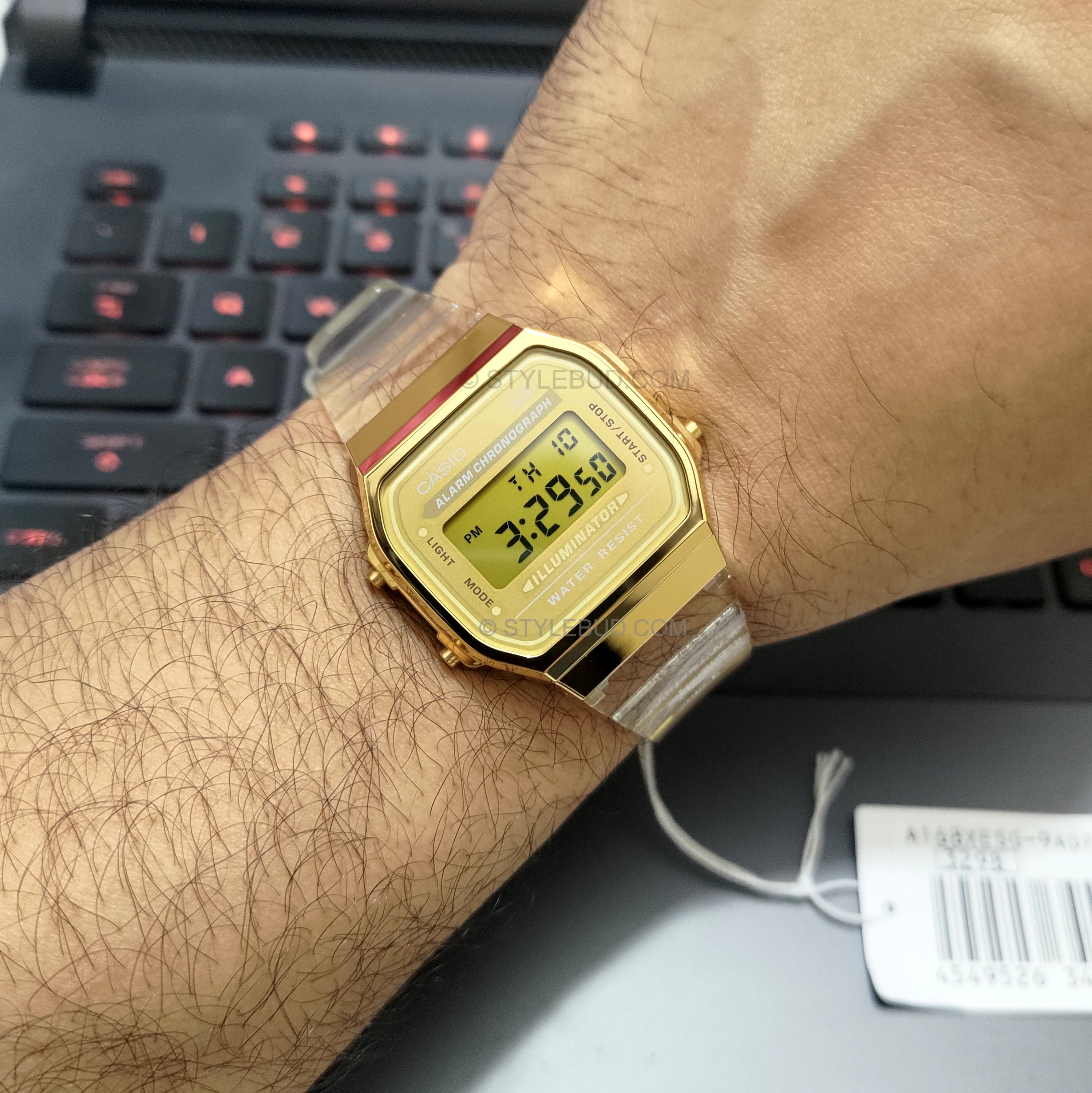 Casio A168XESG-9A Vintage Watch description image 2