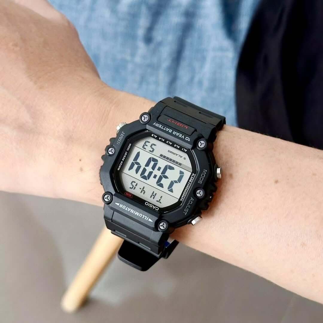 WW2996 Casio Youth Dual Time Digital Resin Belt Watch AE-1600H-1AVDF