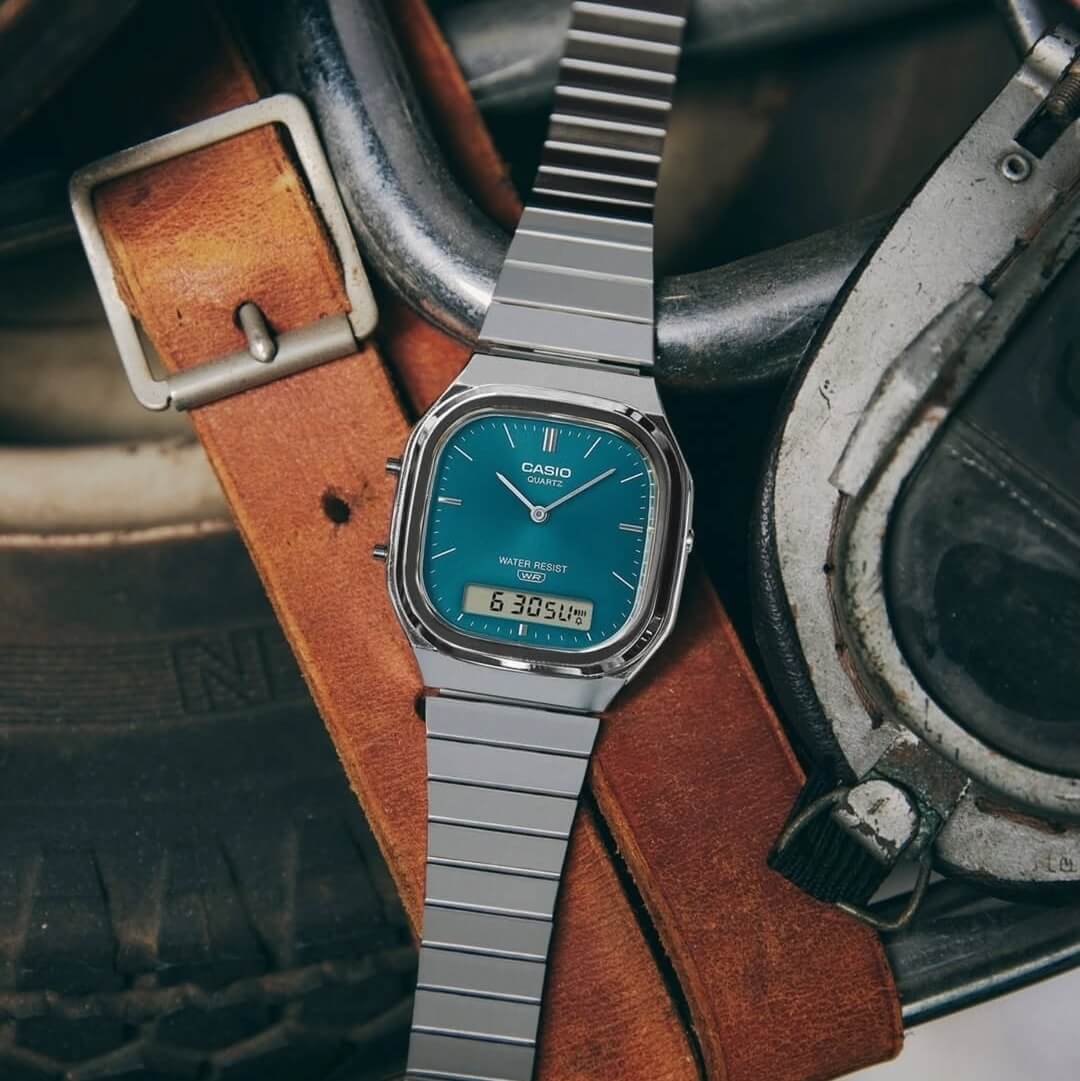 WW3124 Casio Vintage Dual Time Chain Watch AQ-240E-3ADF