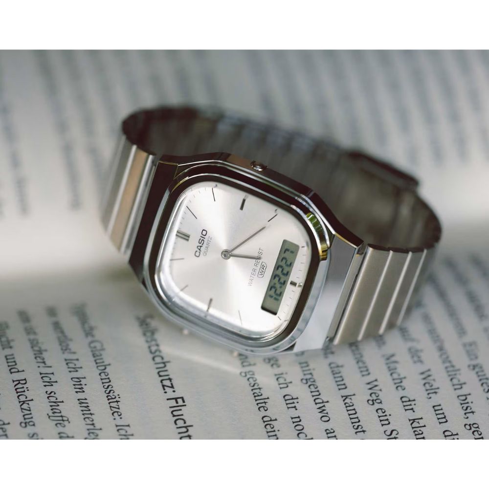WW3125 Casio Vintage Dual Time Chain Watch AQ-240E-7ADF