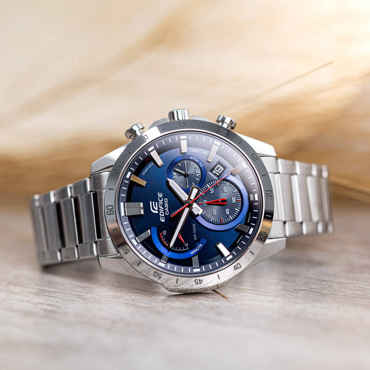 Casio Edifice EFR-573D-2AVUDF Watch