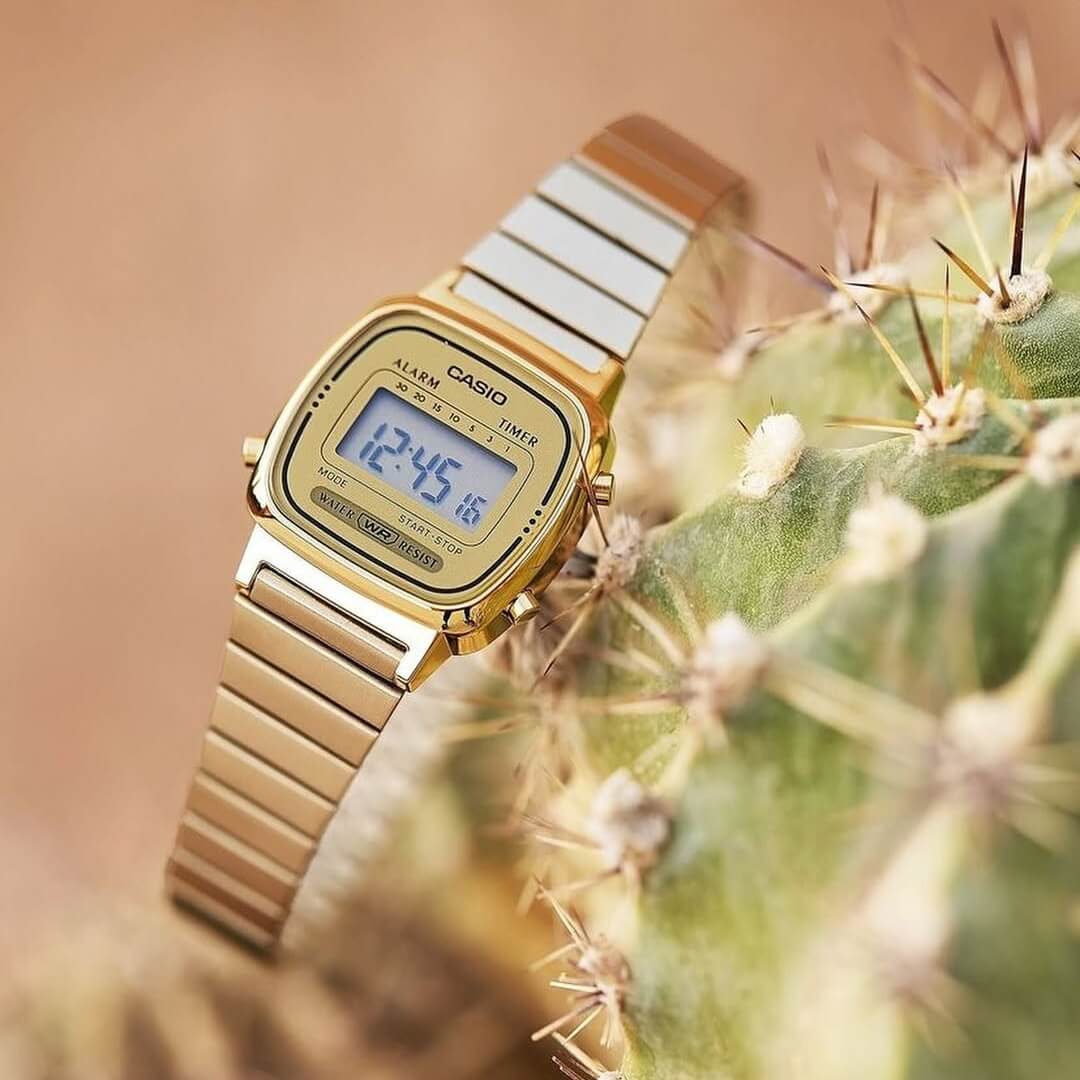 WW1562 Casio Vintage Digital Golden Ladies Chain Watch LA670WGA-9DF