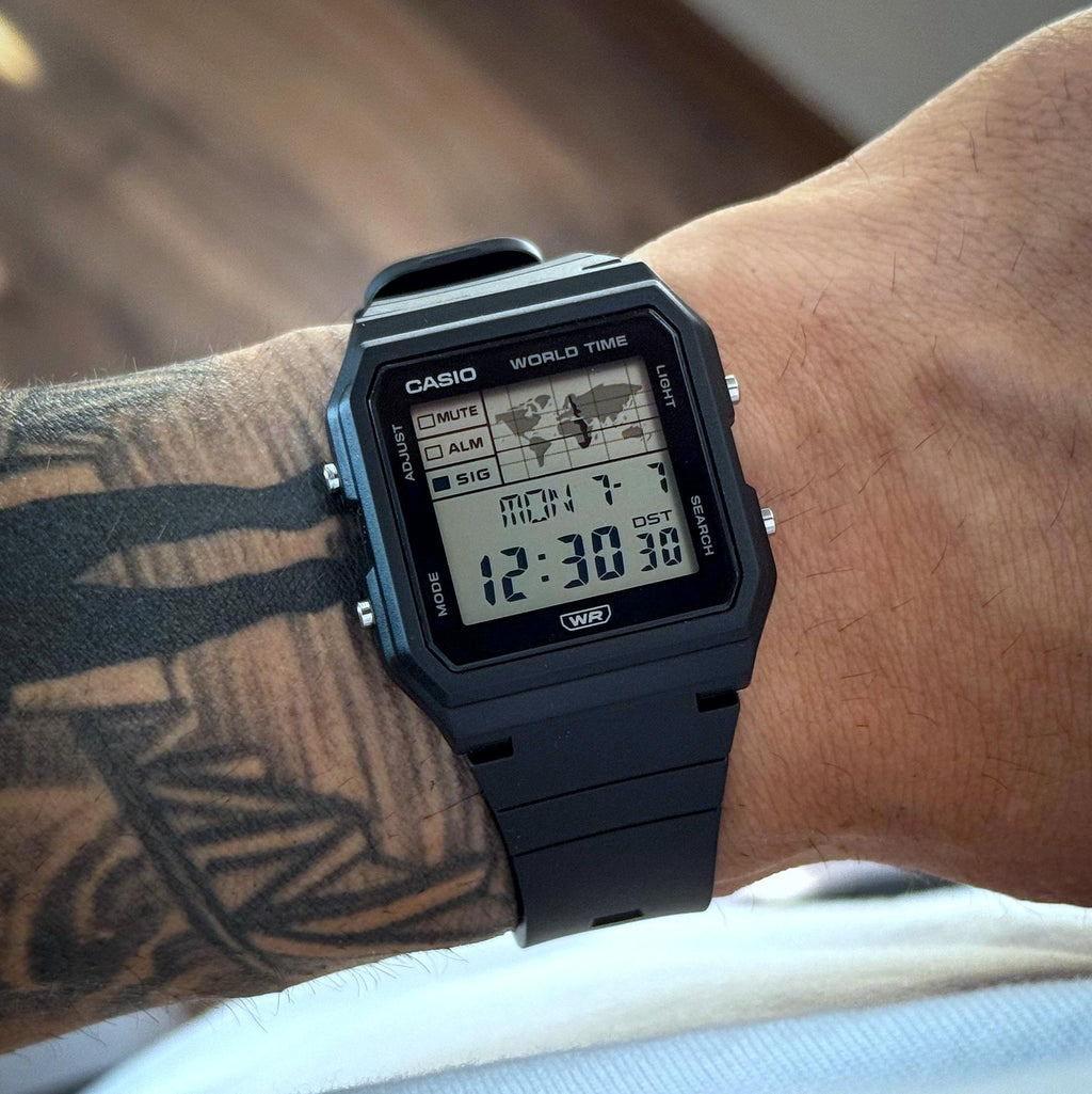 WW3140 Casio Pop Digital Resin Belt Watch LF-30W-1ADF