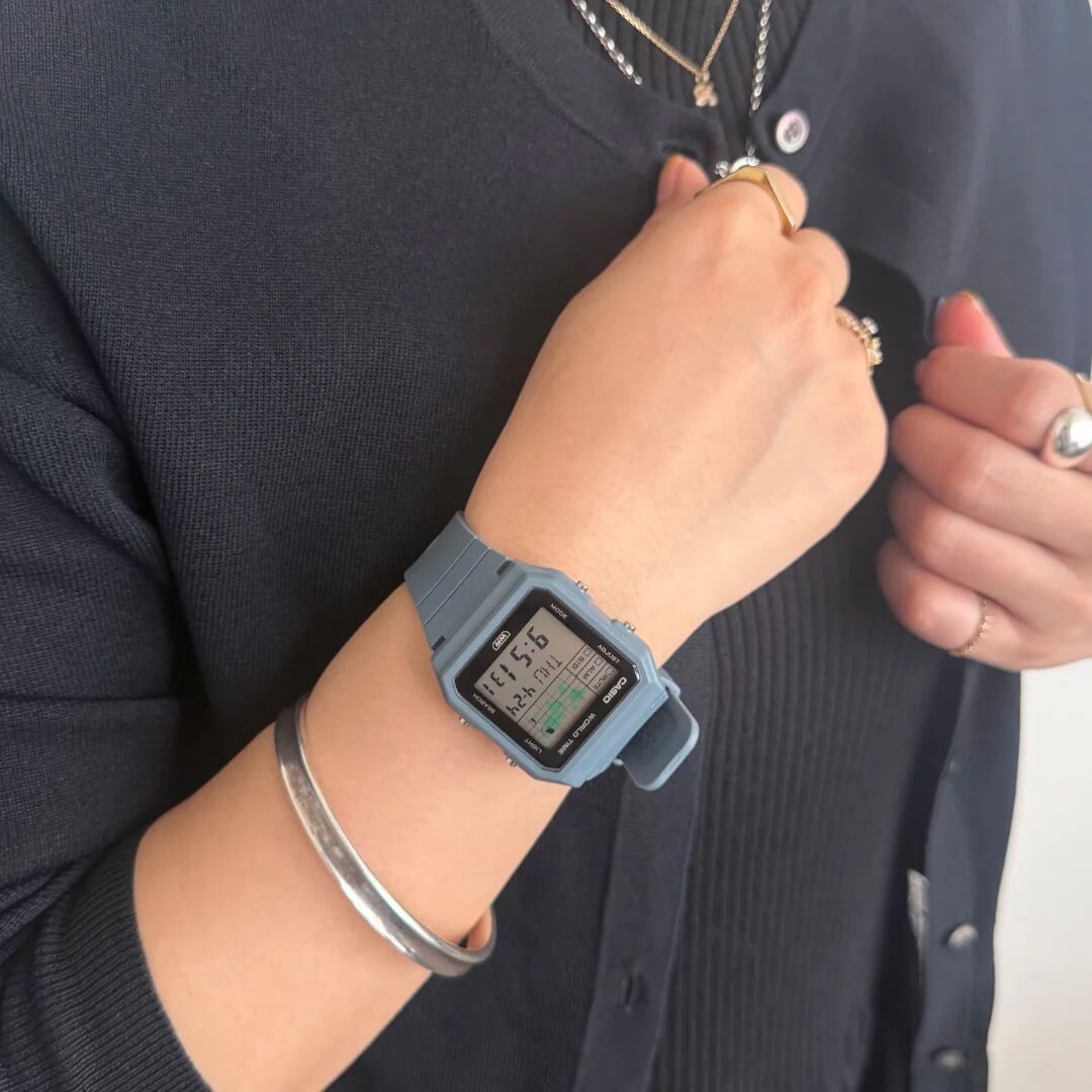 WW3141 Casio Pop Digital Resin Belt Watch LF-30W-2ADF