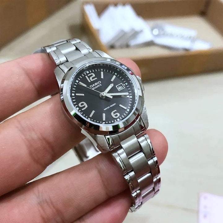 Orologio Da Polso CASIO LTP-1215A-1A2DF Analogico Quad Nero Donna Acciaio Lac Orologio Da Polso CASIO LTP-1215A-1A2DF Analogico Quad Nero Donna Acciaio Lac