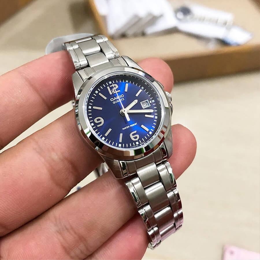 WW2756 Casio Standard Date Ladies Chain Watch LTP-1215A-2ADF