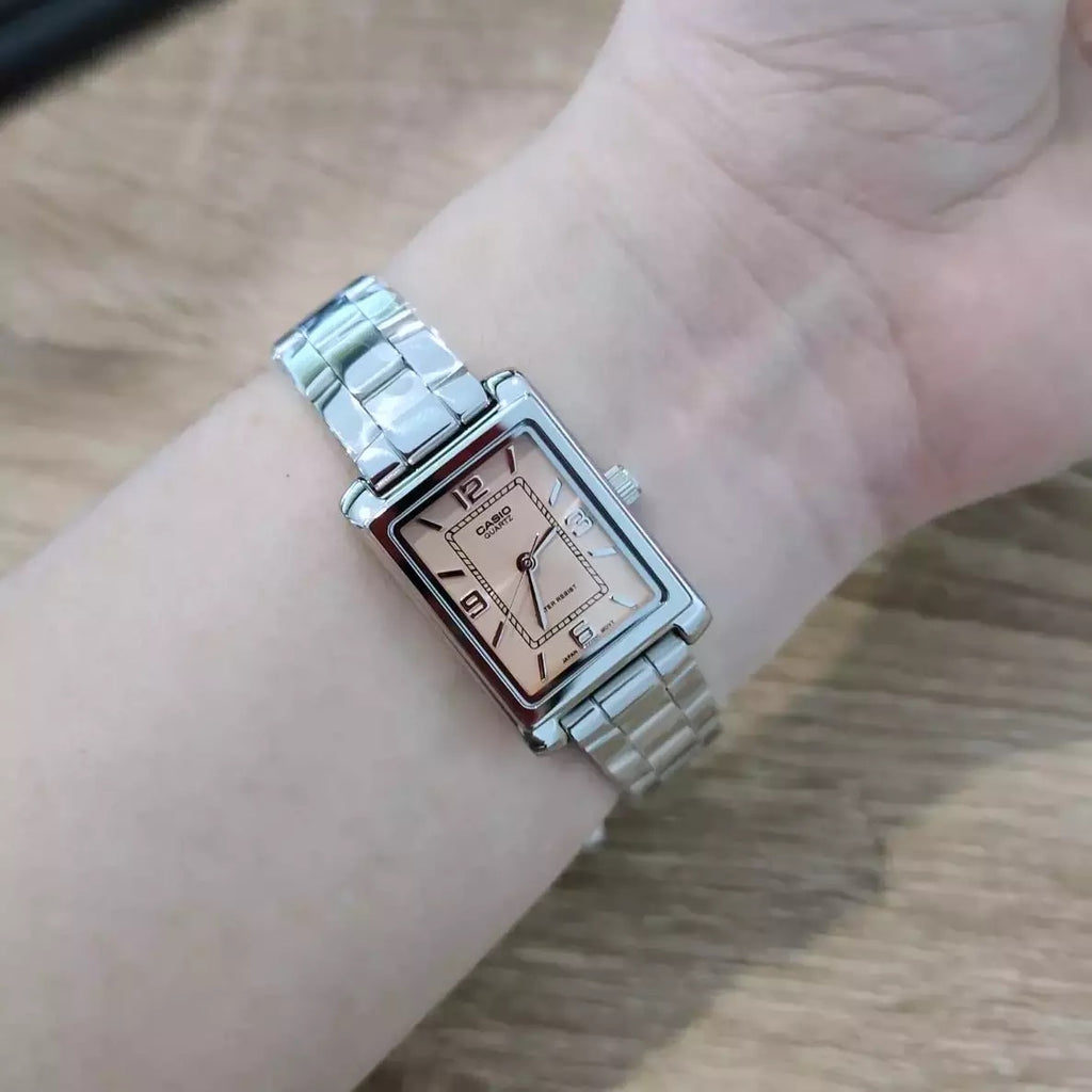 WW2903 Casio Standard Ladies Chain Watch LTP-1234DD-4ADF