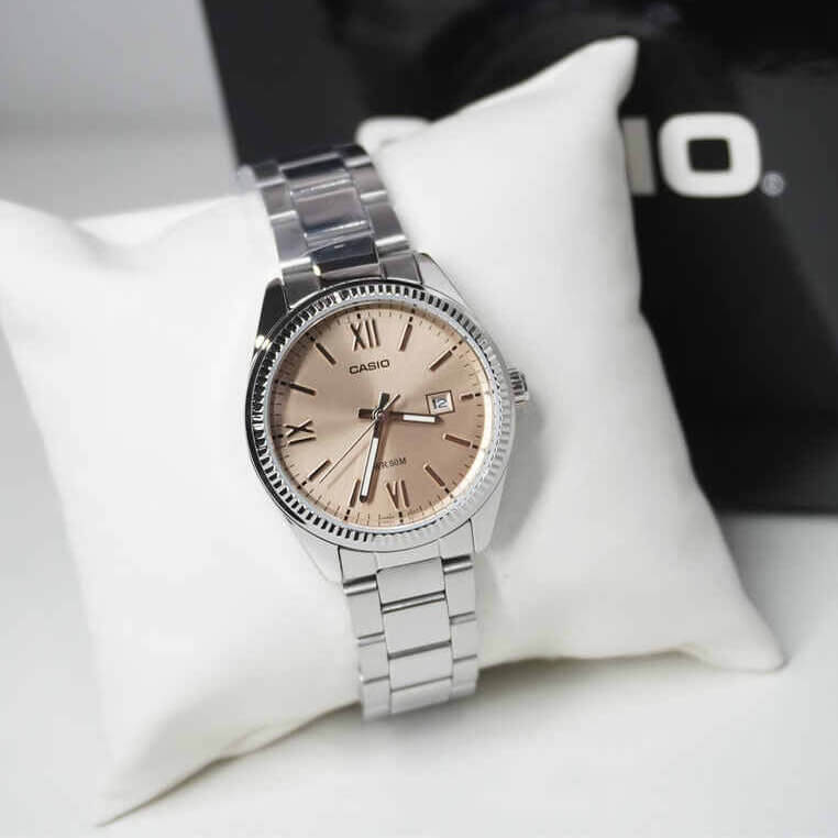 WW2953 Casio Enticer Date Ladies Chain Watch LTP-1302DD-4A2VDF