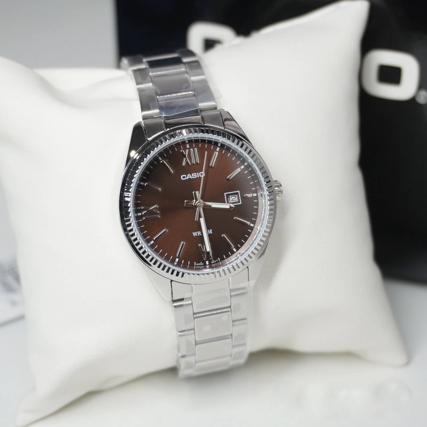 WW2954 Casio Enticer Date Ladies Chain Watch LTP-1302DD-5AVDF