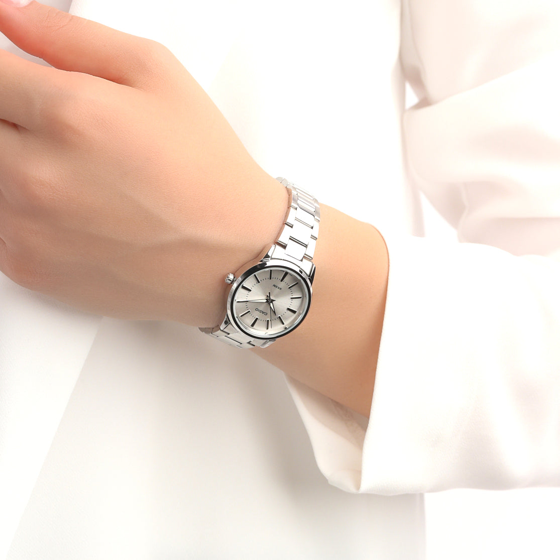 Casio LTP-1303D-7AVDF Women Watch description image 2