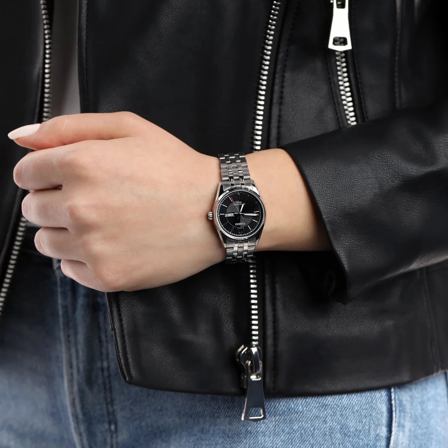 Casio LTP-1335D-1AVDF Watch