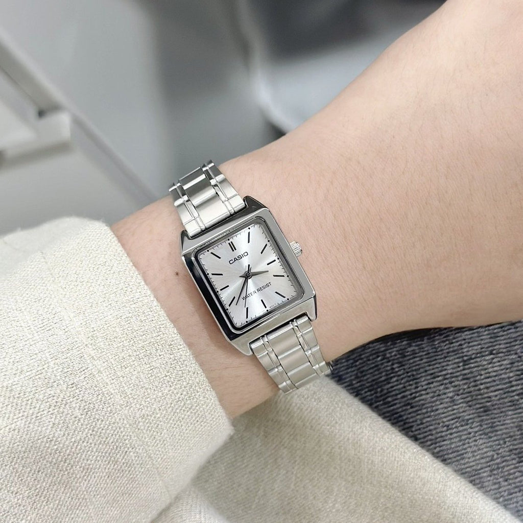 WW2141 Casio Standard Ladies Chain Watch LTP-V007D-7EUDF