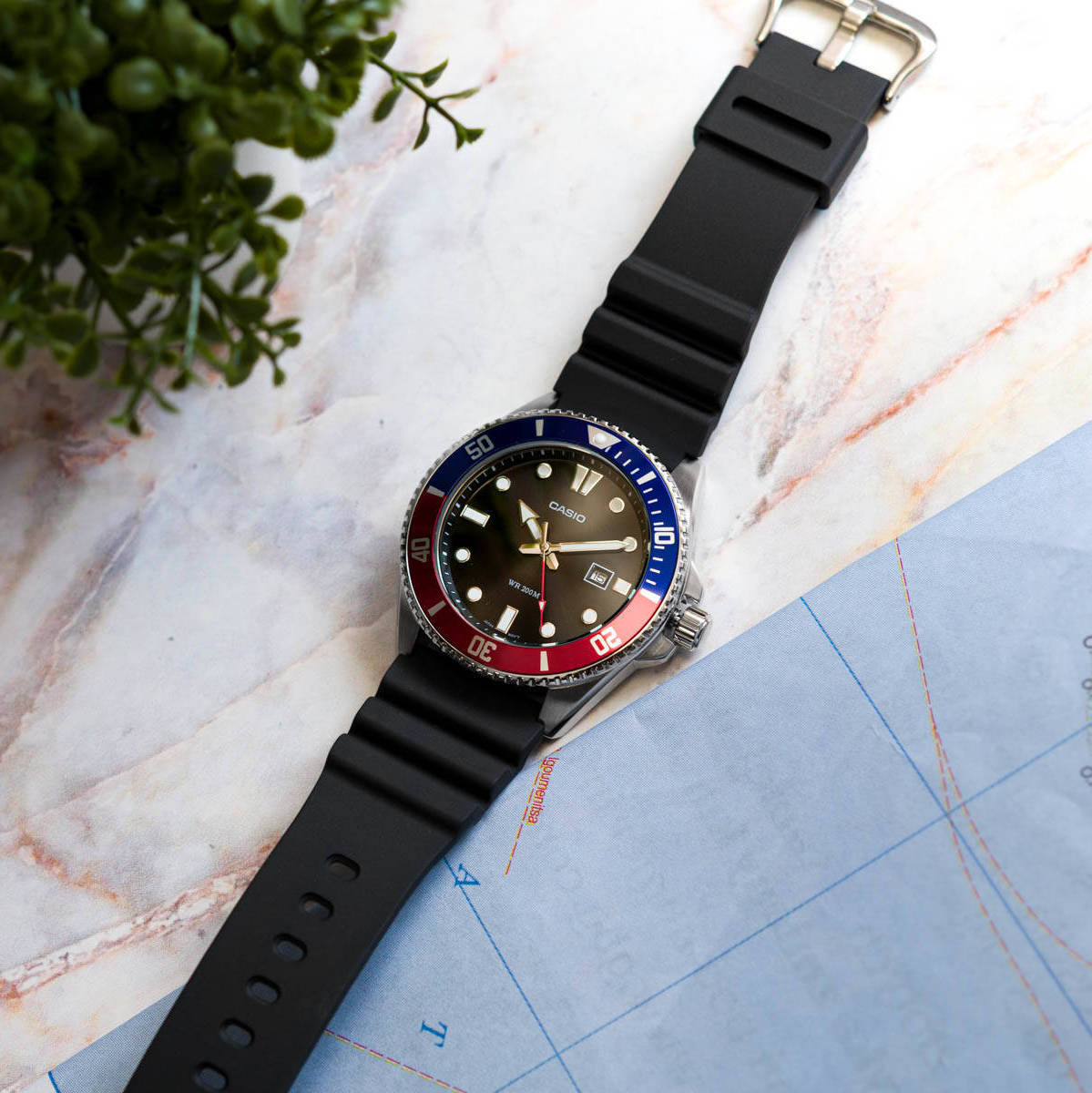 WW2876 Casio Standard Duro Date Resin Belt Watch MDV-107-1A3VDF