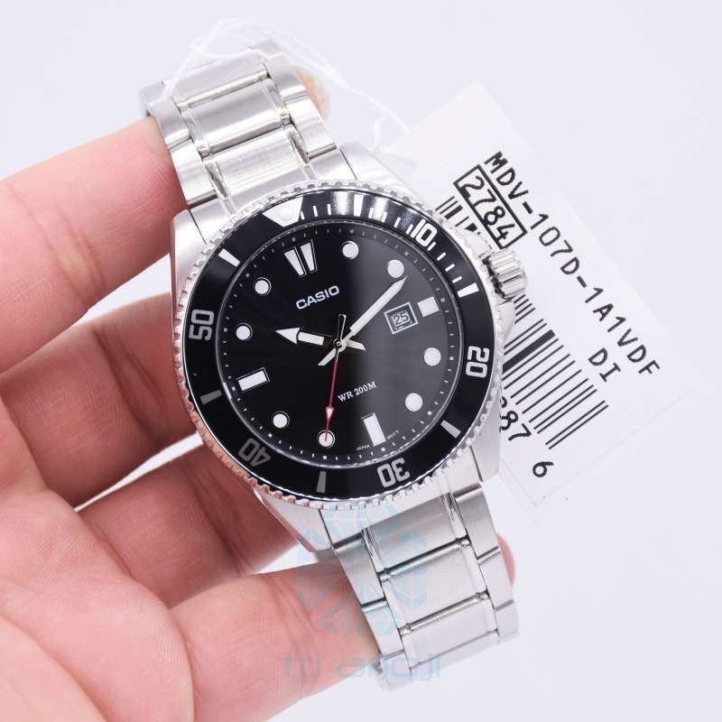WW2877 Casio Standard Duro Date Chain Watch MDV-107D-1A1VDF