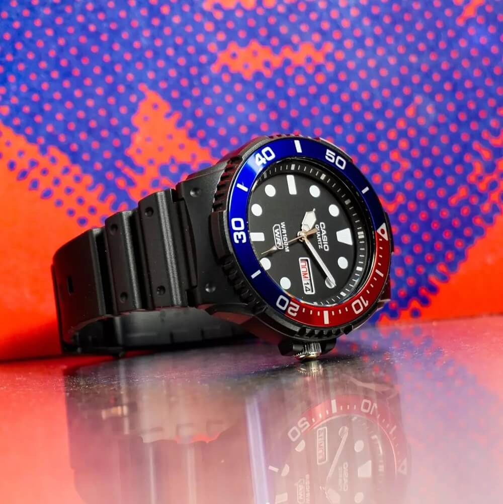 WW3093 Casio Standard Day Date Resin Belt Watch MRW-230H-1E2VDF