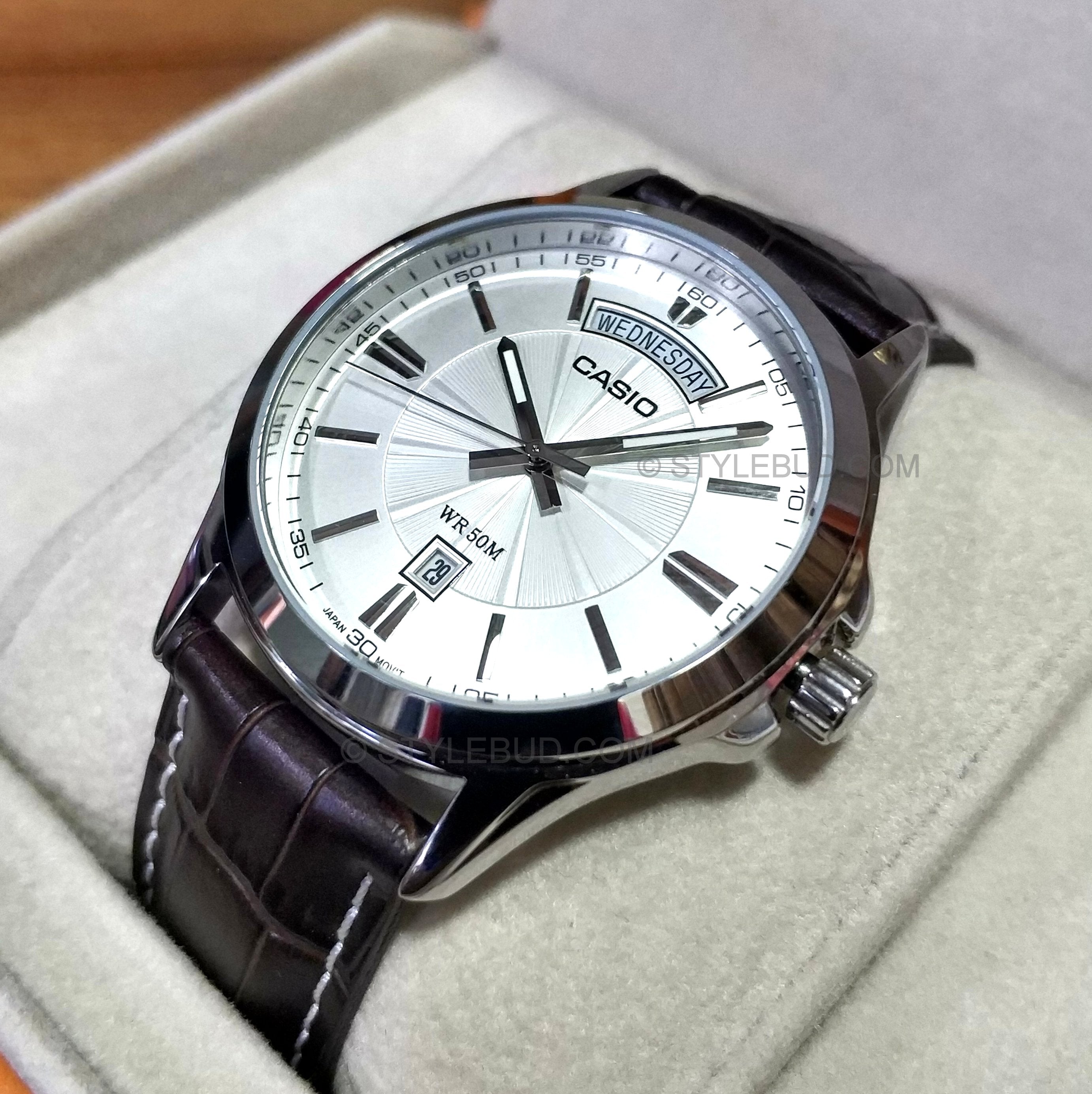 Casio MTP-1381L-7AVDF Watch