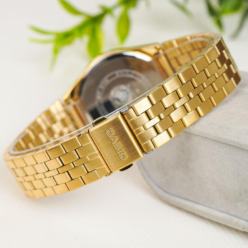 WW3091 Casio Standard Day Date Chain Watch MTP-B146G-9AVDF