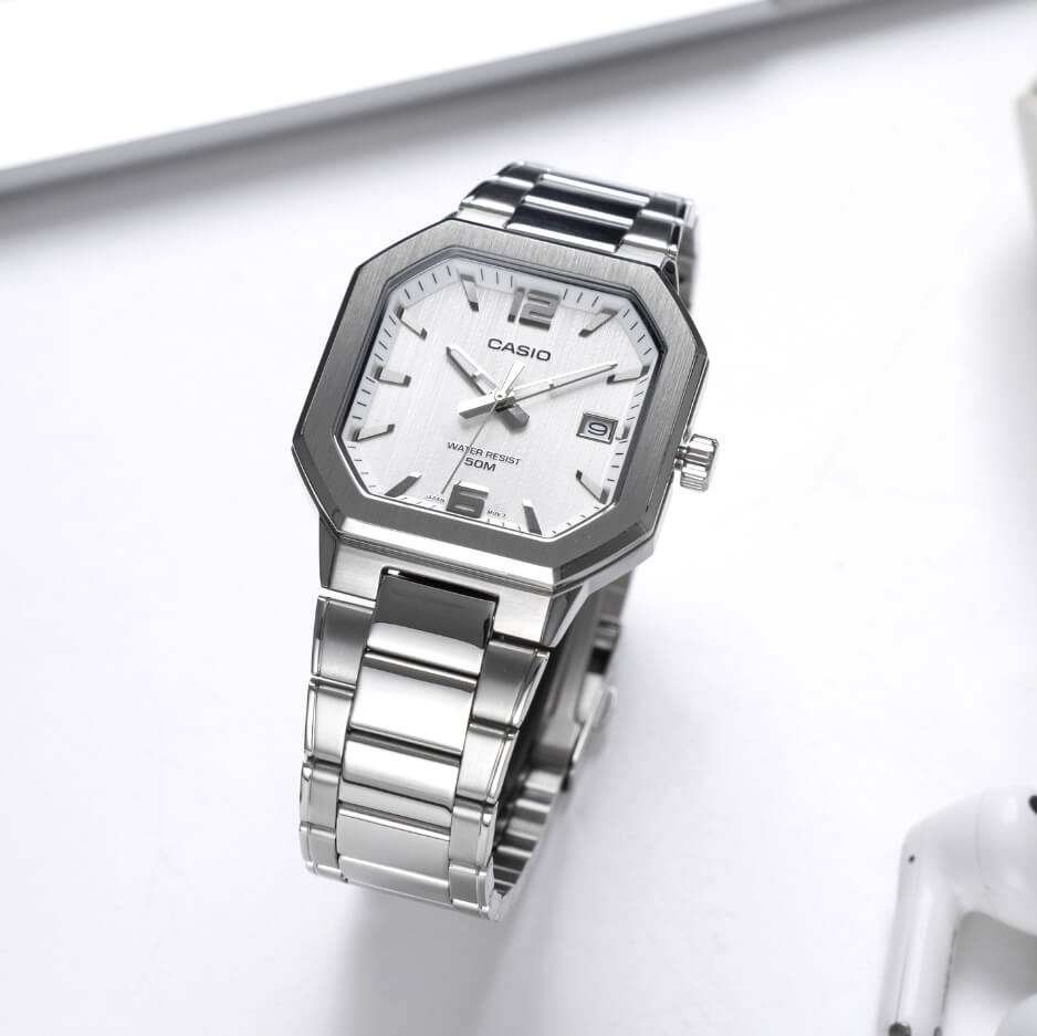 WW3234 Casio Standard Date Chain Watch MTP-B195D-7AVDF