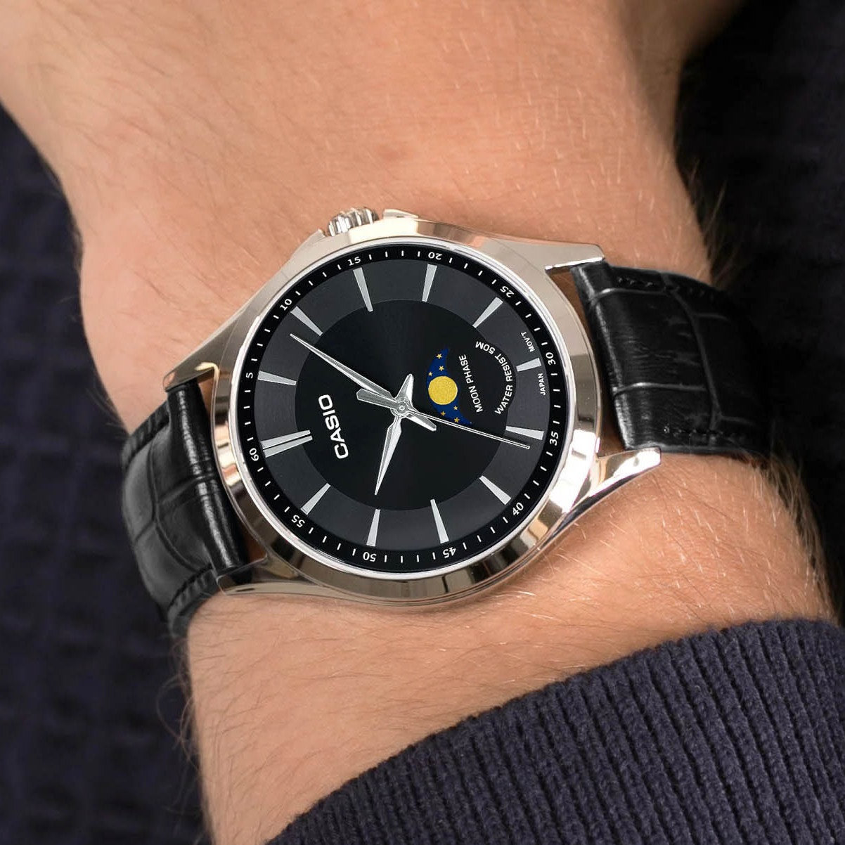 Casio MTP-M100L-1AVDF Watch
