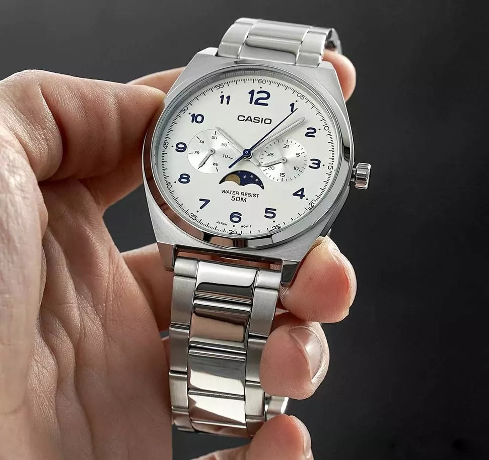 WW2634 Casio Standard Moon Phase Day Date Chain Watch MTP-M300D-7AVDF