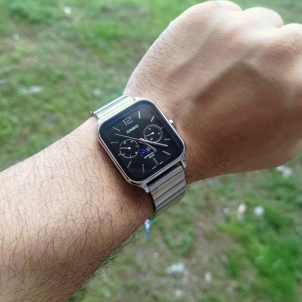 WW2101 Casio Standard Moon Phase Day Date Chain Watch MTP-M305D-1AVDF