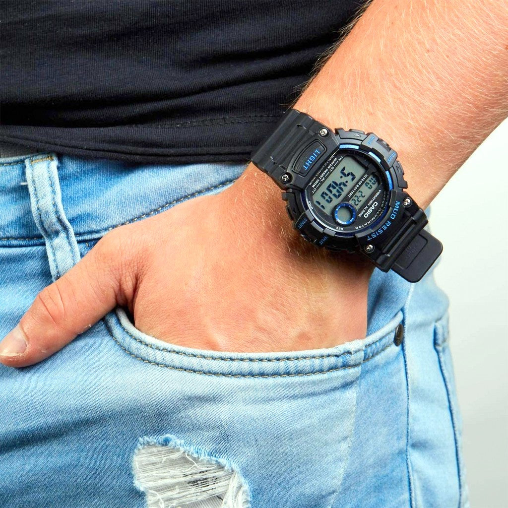 Casio TRT-110H-2AVCF Men's Watch description image