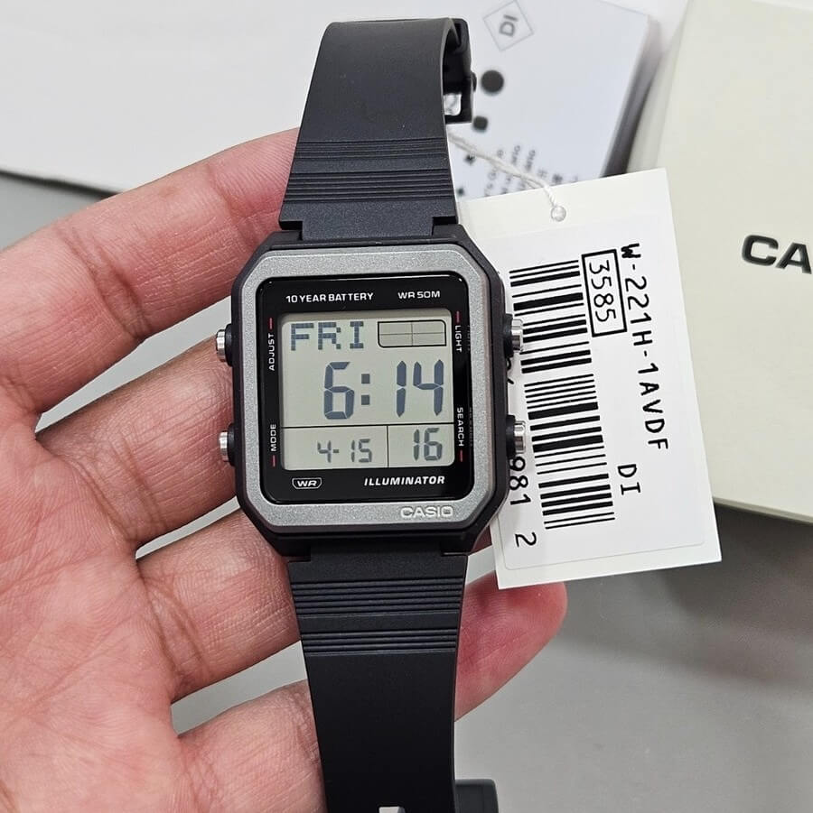 WW3182 Casio Youth Digital Resin Belt Watch W-221H-1AVDF