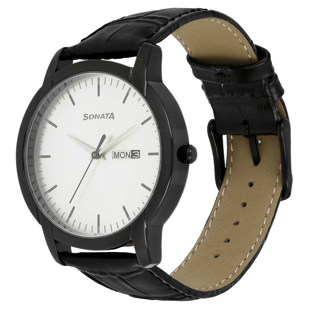 WW2257 Sonata Day Date Leather Belt Watch 77031NL03