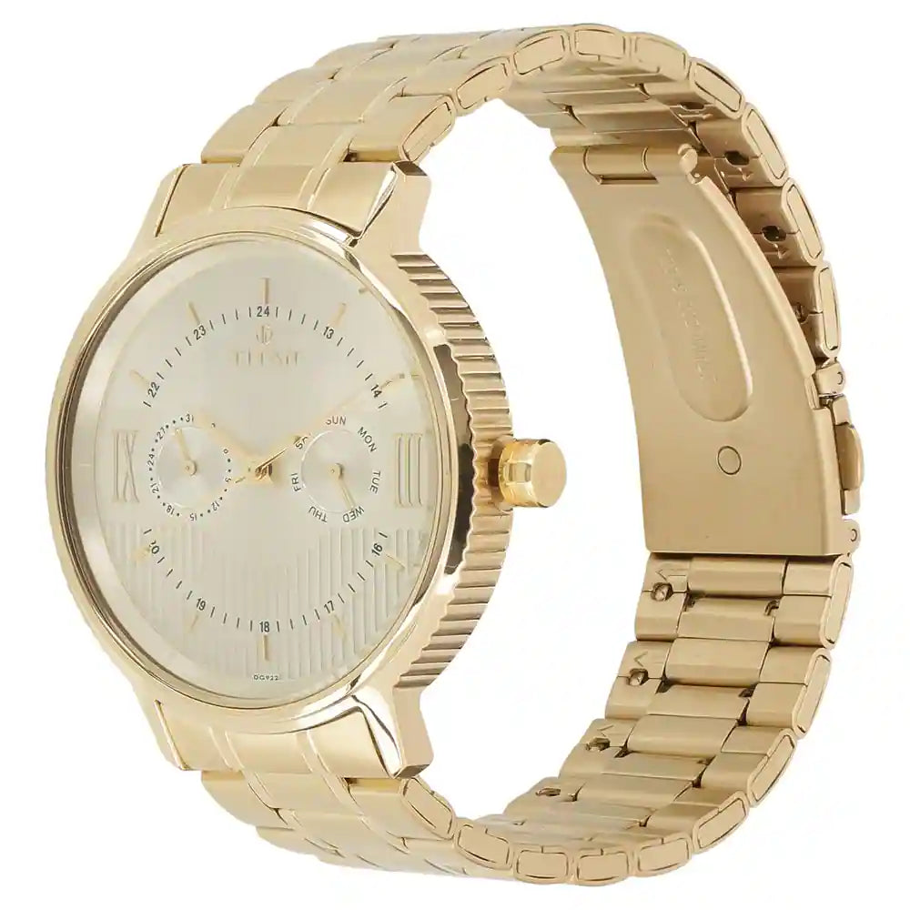 Titan 1743YM01 Watch