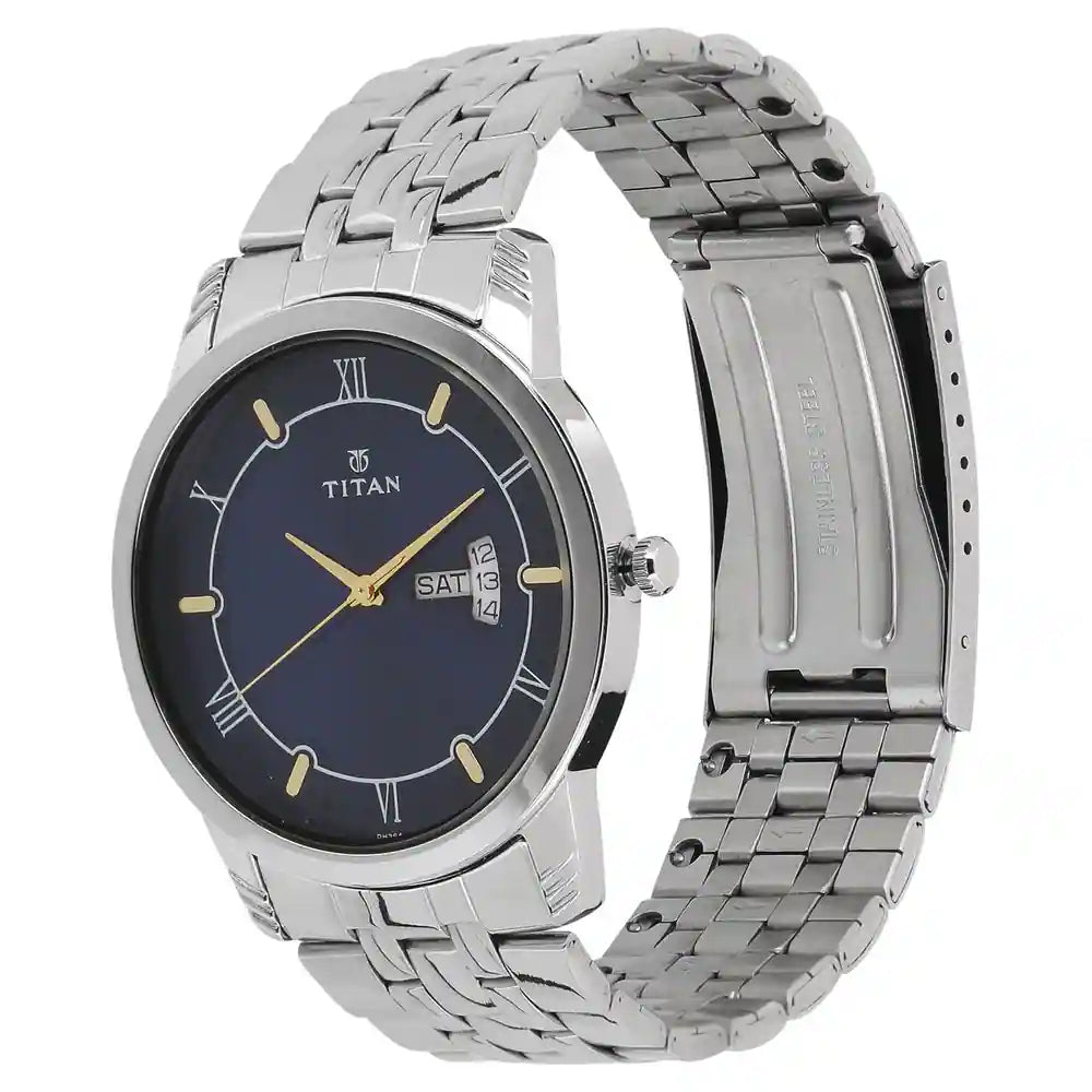 Titan 1774SM01 Watch