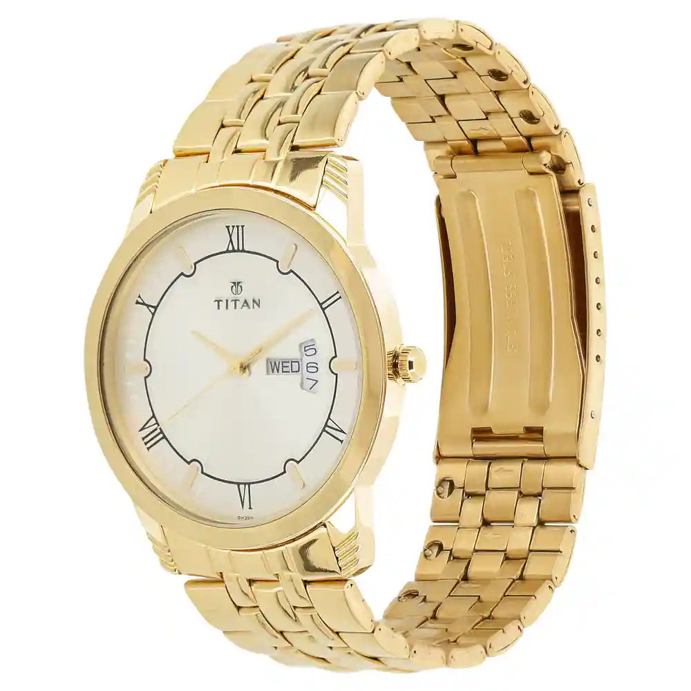Titan 1774YM01 Watch