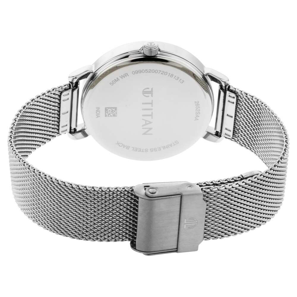 Titan 2652SM01 Watch