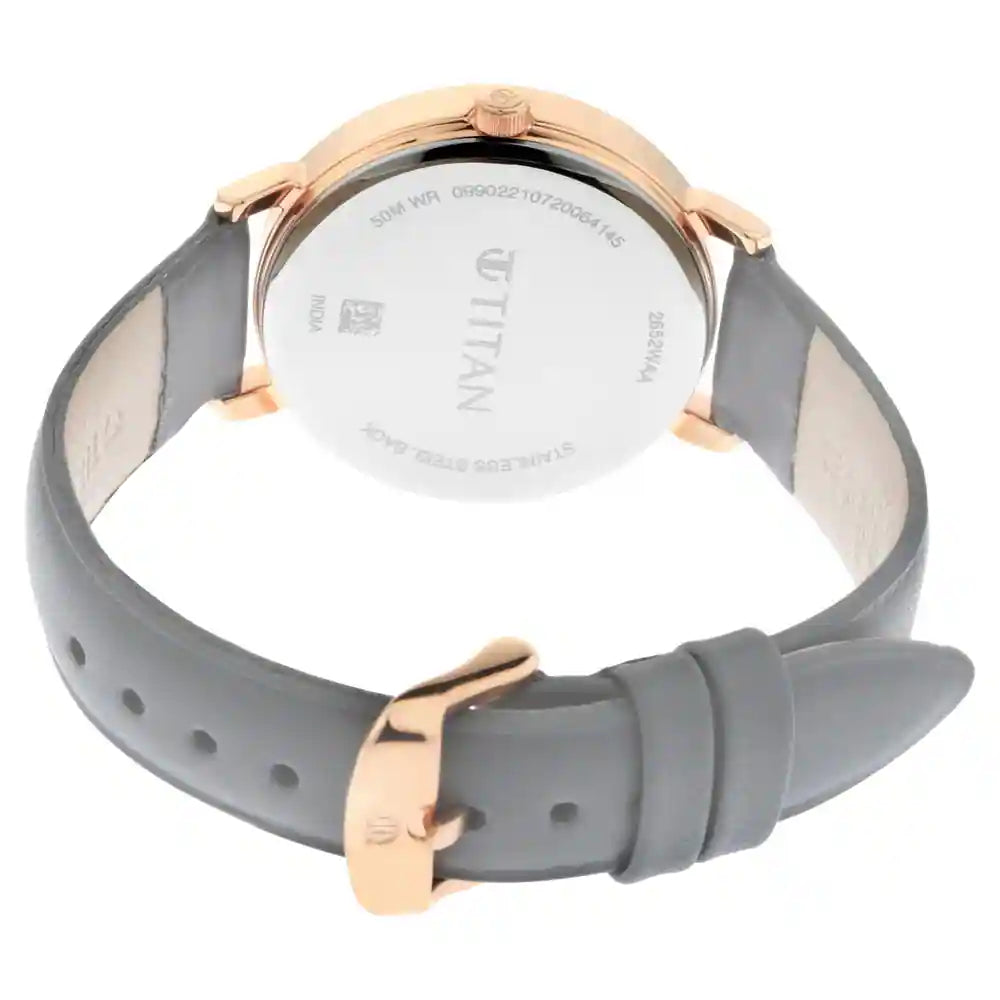 Titan 2652WL02 Watch