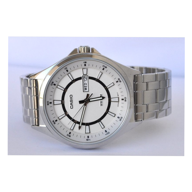 WW0437 Casio Day Date Chain Watch MTP-E108D-7AVDF