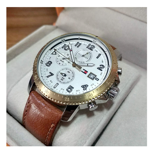 WW0172 Tommy Hilfiger Multifunction Leather Belt Watch 1791363