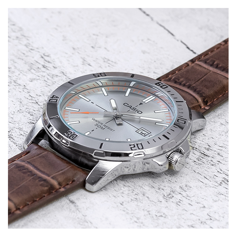 WW1137 Casio Enticer Date Silver Belt Watch MTP-VD01L-8EVUDF