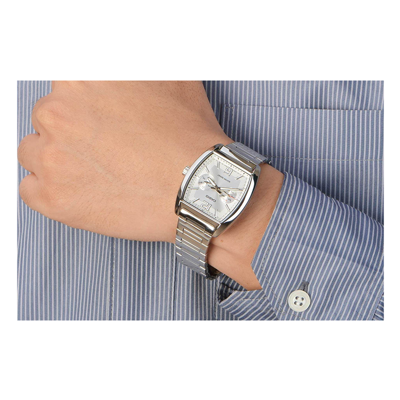 WW0629 Casio Standard Day Date Chain Watch MTP-E302D-7ADF