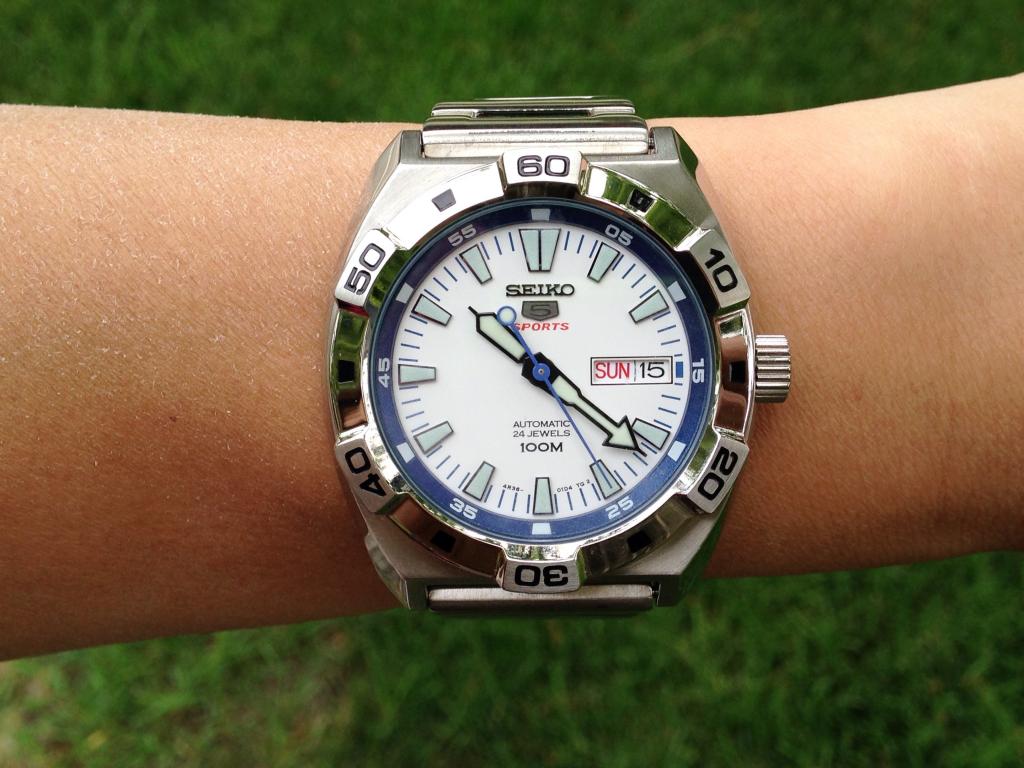 WW0773 Seiko 5 Automatic Chain Watch SRP279K1