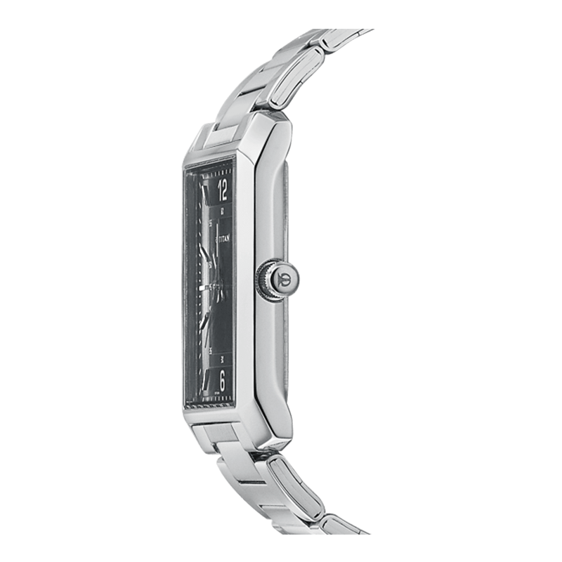 WW0981 Titan Date Chain Watch 1697SM02