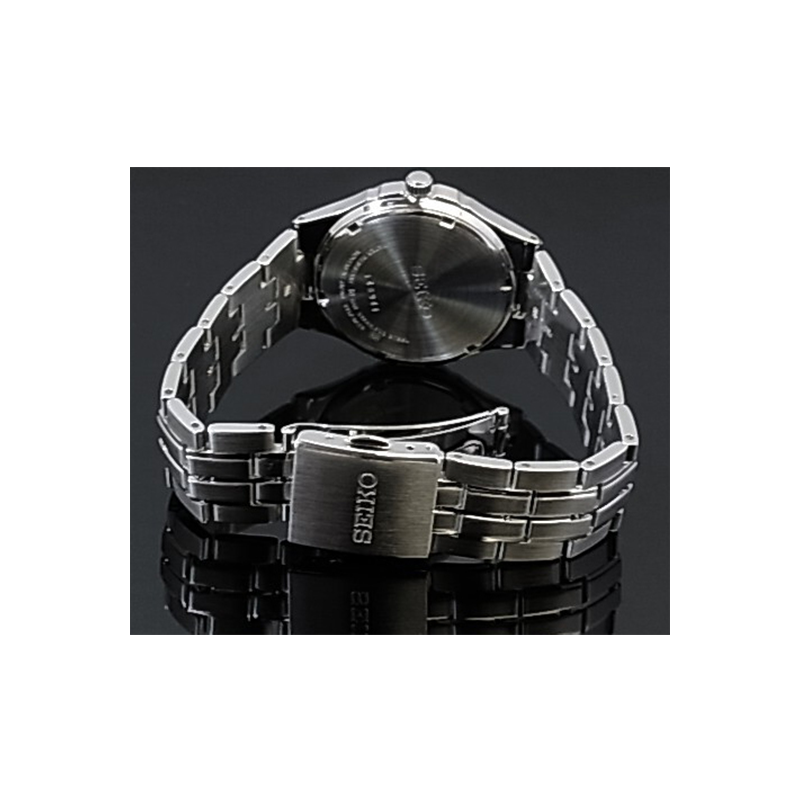 WW0905 Seiko Solar Chain Watch SNE131P1