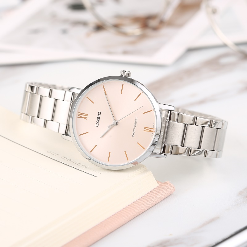 Casio LTP-VT01D-4BUDF Watch